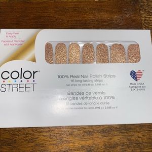 Color street Mojave Gold.